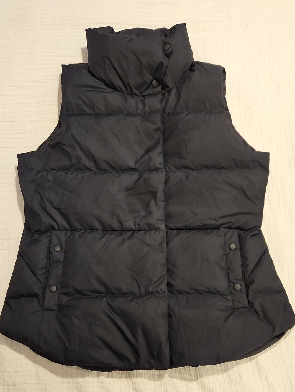 Athleta Black Downtown Puffer Down Vest Lightweight Semi-fitted sz XL EUC